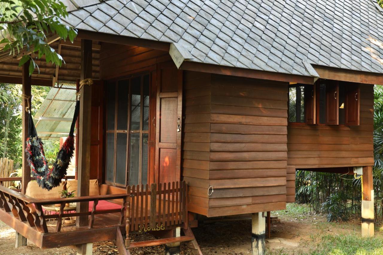 Naga Hill Resort Chiang Rai Bagian luar foto