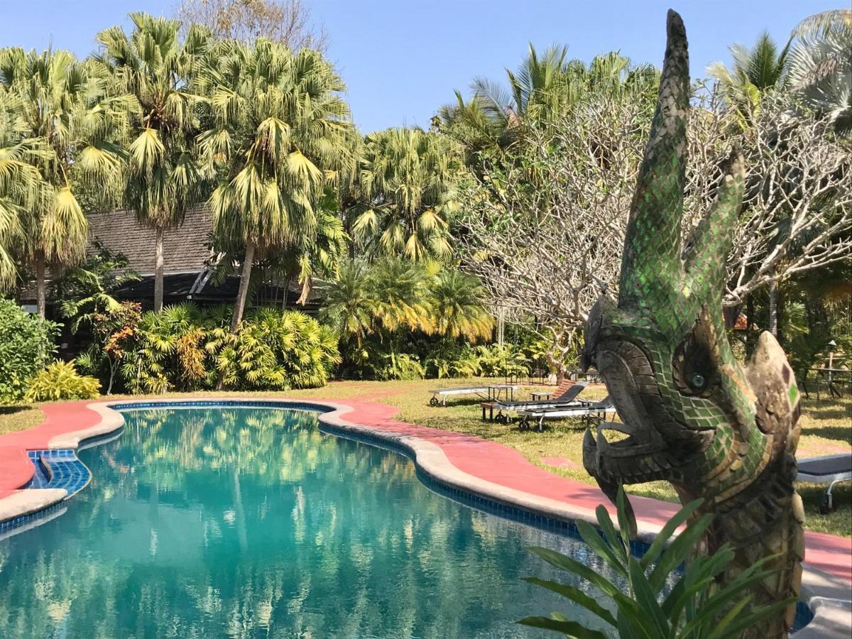 Naga Hill Resort Chiang Rai Bagian luar foto